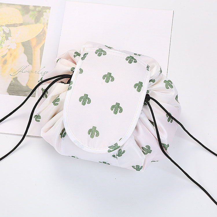 COSMETIC POUCH